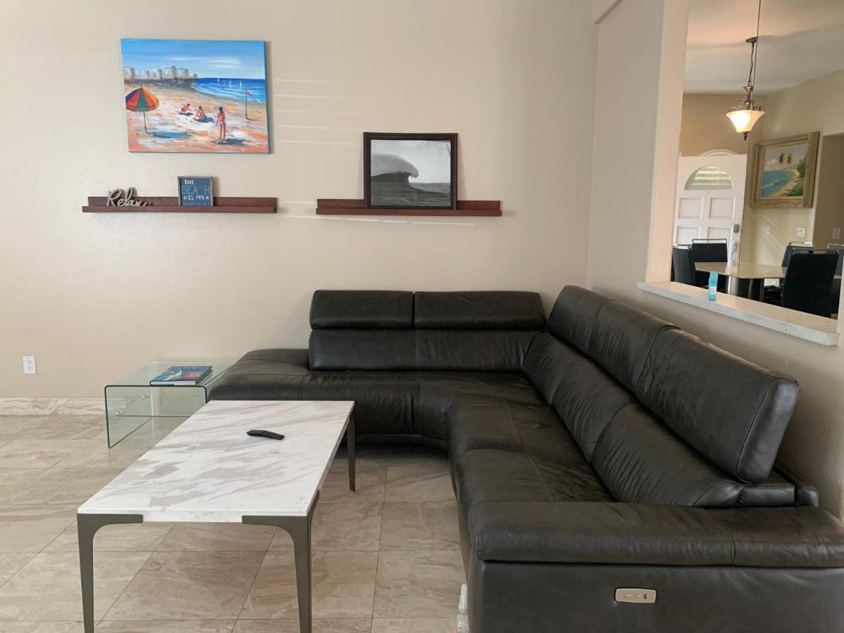 Pacific Breeze Right Next To Huntington Beach Pier! Steps From Beach!! Dış mekan fotoğraf